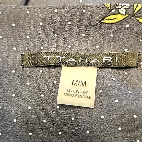 T TAHARI Long Sleeve Blouse - Picture 5 of 7